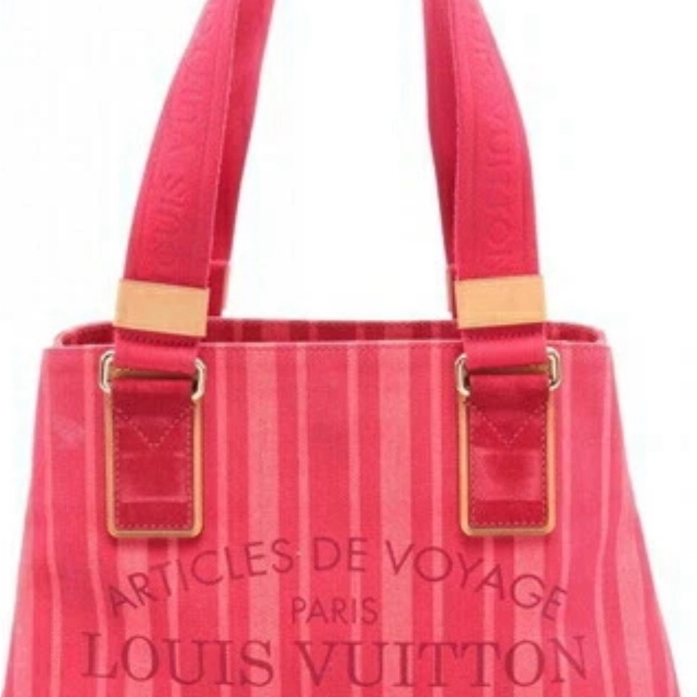 Louis Vuitton
Plein Soleil Cabas PM